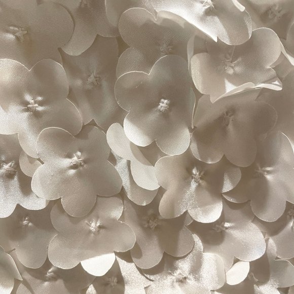 CHILDREN'S PLACE || White special occasion little girls dress - Size 4T - Picture 5 of 5